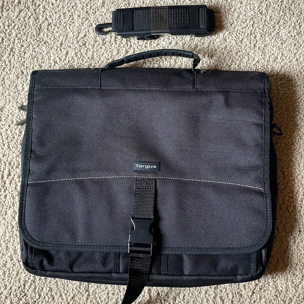 Targus laptop Briefcase